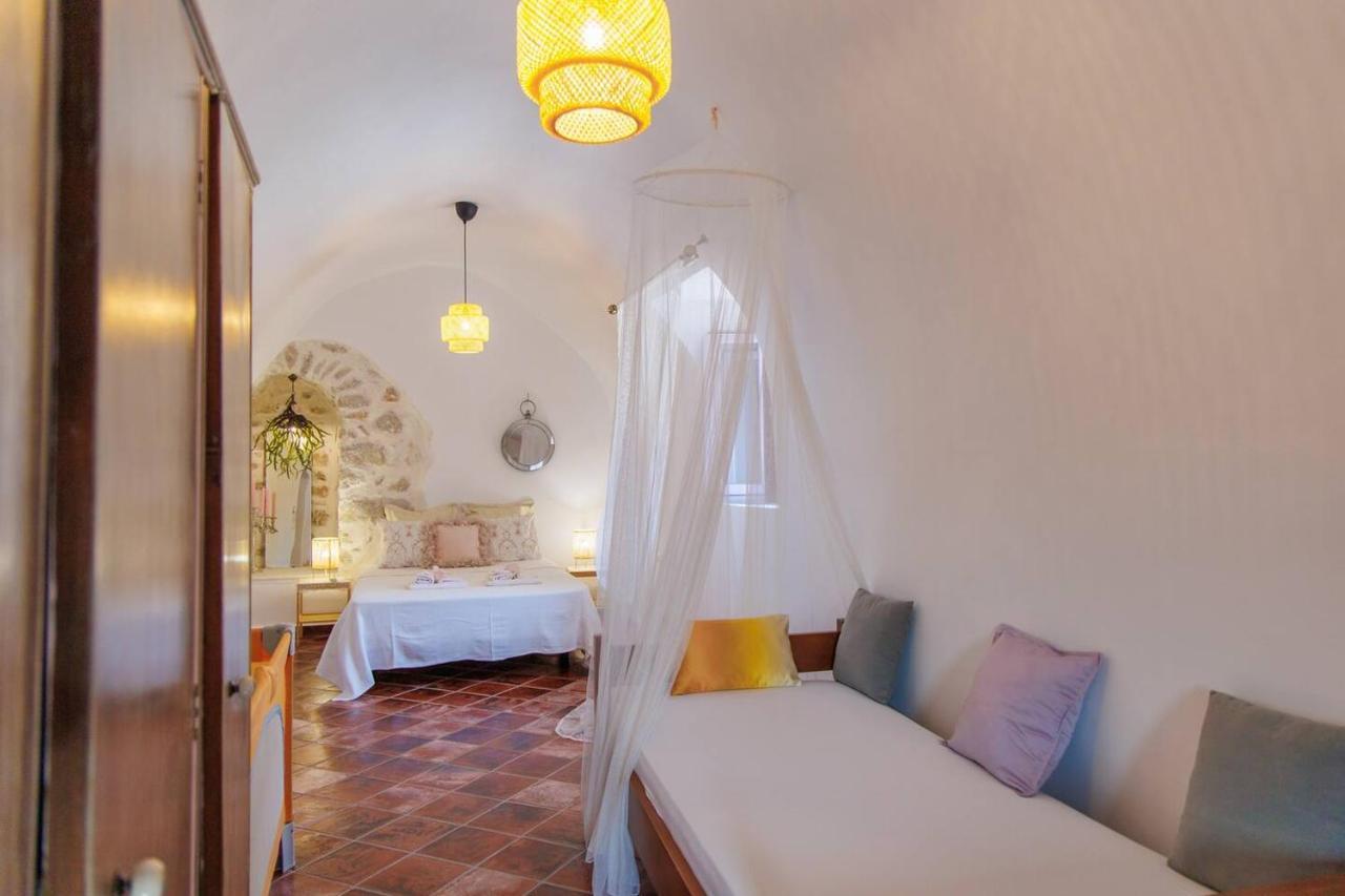 Iliana'S House - Spacious Cave House In The Center Of Areopolis Екстериор снимка